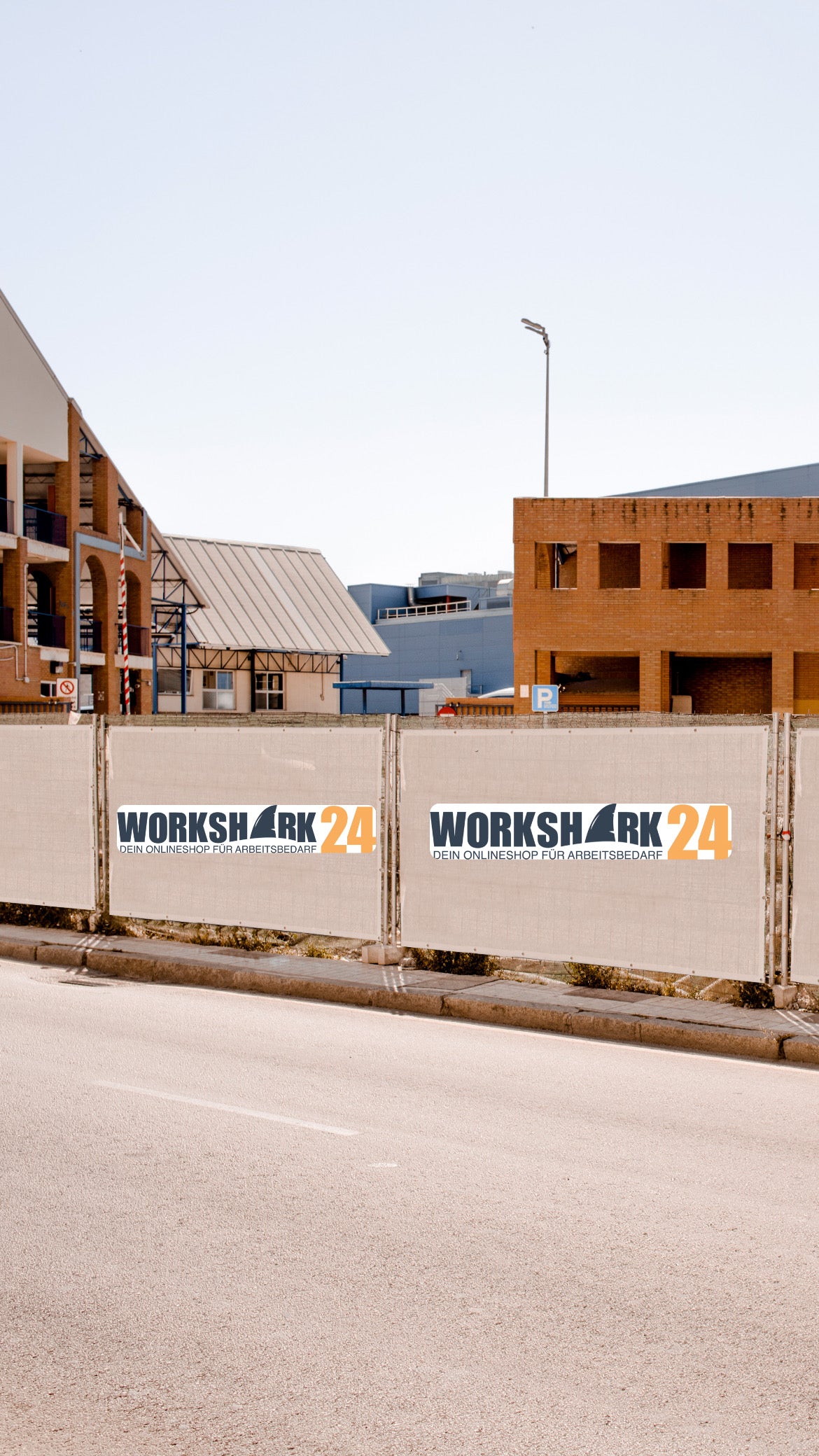 Gerüst- und Bauzaunbanner: Effektive Werbemittel für Ihre Baustelle